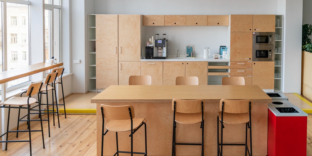 8 Inspirasi Desain Pantry Kantor Minimalis & Aesthetic